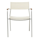 Chaise empilable Mood Air blanc/aluminium peint par poudrage avec accoudoirs en teck