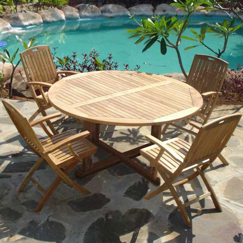 Denver Set 120 consisting of Denver Round Table 120 and Denver Folding Chair with Armrests Teak with Brass Fittings