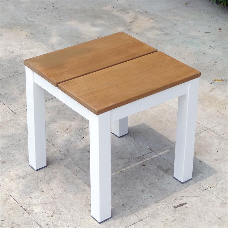 Fides Color Hocker/Beistelltisch 45 x 45  x 45 cm Teak mit Aluminiumgestell