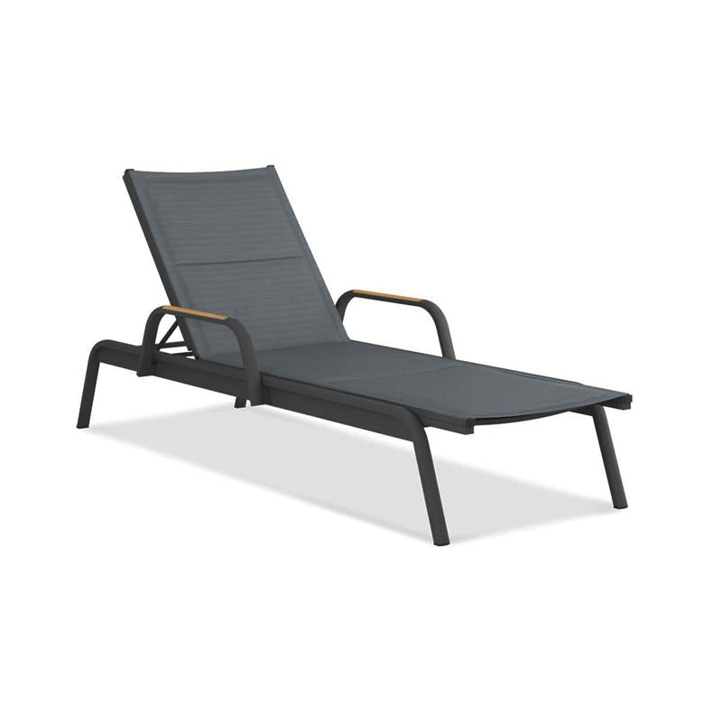 Gazelig lounger with armrest 195 x 76.7 x 32.5 cm aluminum and Batyline