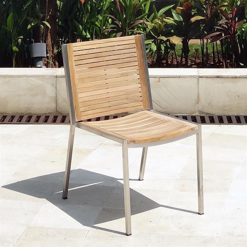 Tessin stacking chair 49.5 x 58.5 x 82 cm