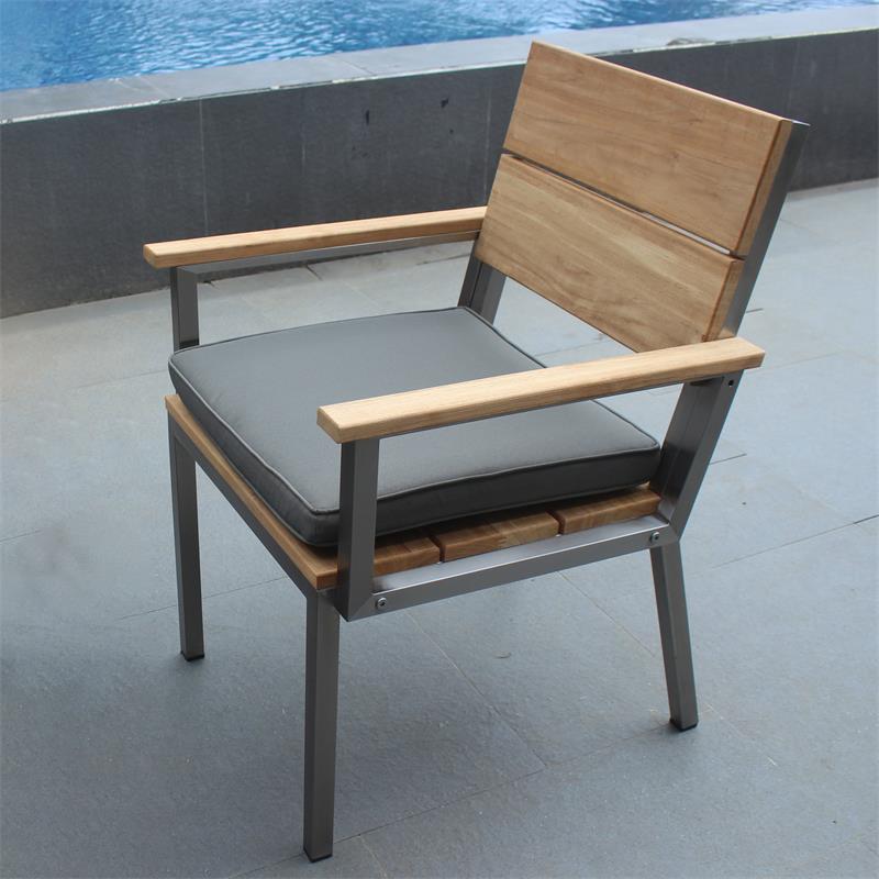 Makan Armchair Teak brushed with stainless steel frame 60x63x90 cm