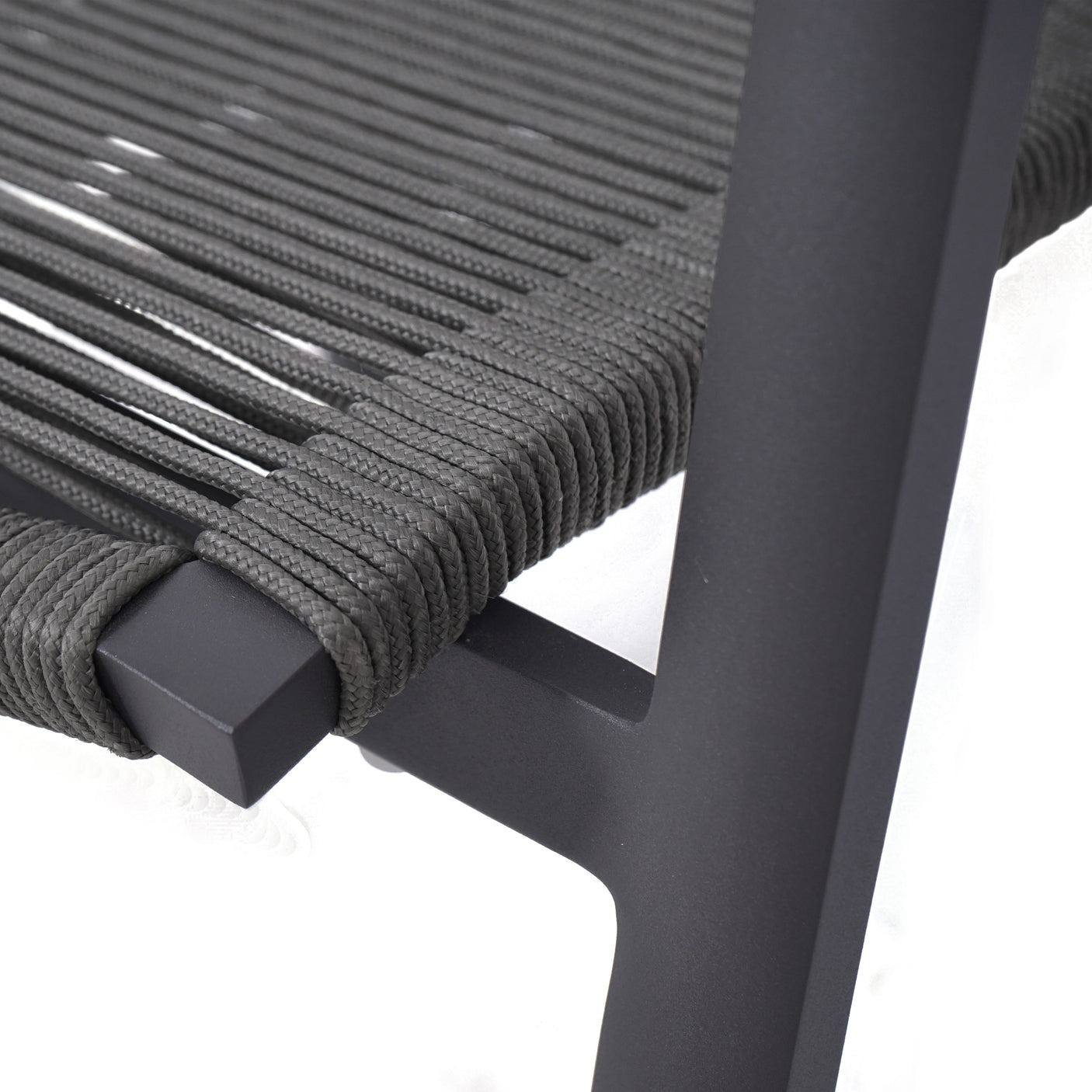 Yuma stacking chair with high backrest weatherproof rope + aluminum powder-coated