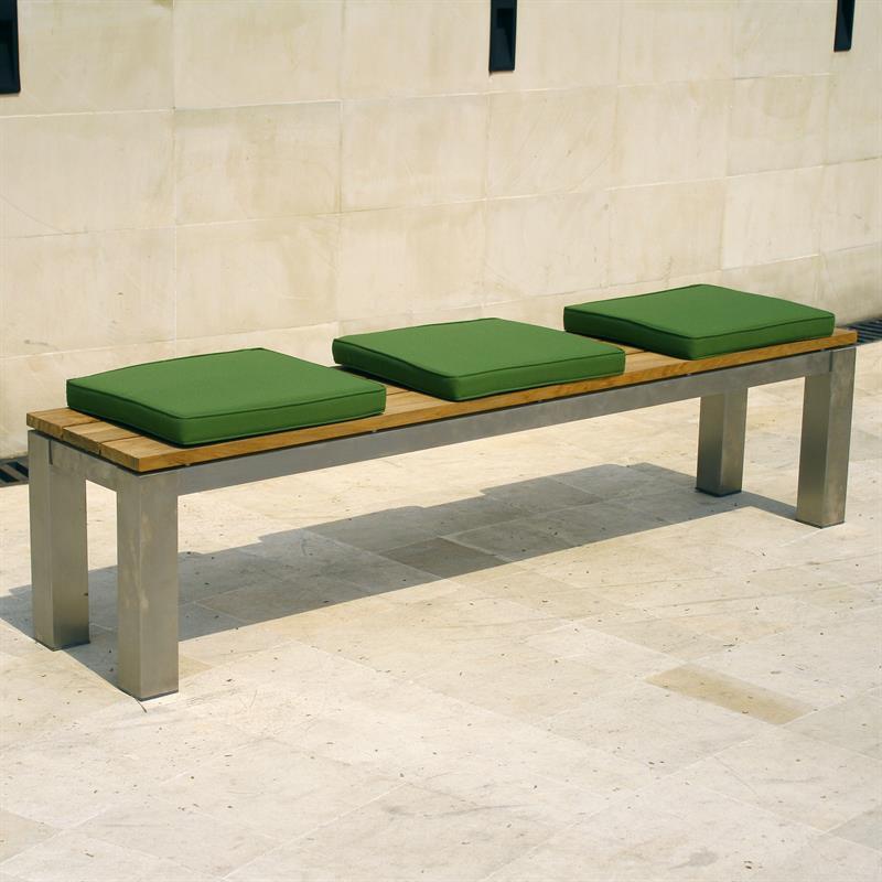 Ensemble banc Zilart teck naturel 210/2 composé d'une table à manger 210 x 100 et de 2 bancs de jardin sans dossier 190x45